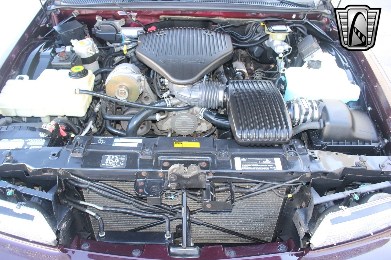 Chevrolet-Impala-1995-sedan-17