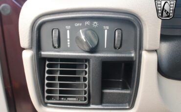 Chevrolet-Impala-1995-sedan-19