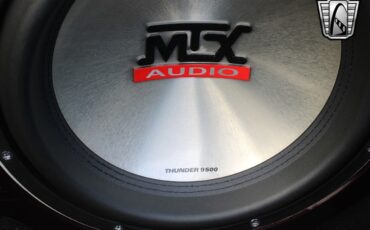 Chevrolet-Impala-1995-sedan-31