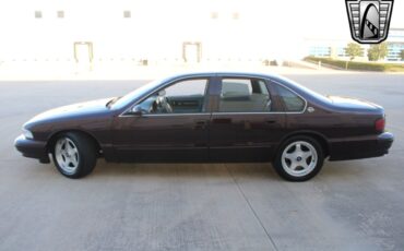 Chevrolet-Impala-1995-sedan-34