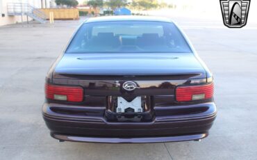 Chevrolet-Impala-1995-sedan-39