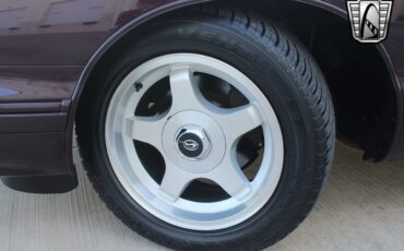 Chevrolet-Impala-1995-sedan-7