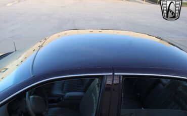 Chevrolet-Impala-1995-sedan-8