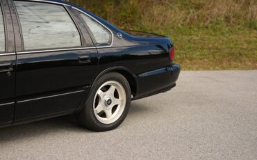 Chevrolet-Impala-1996-Sedan-12