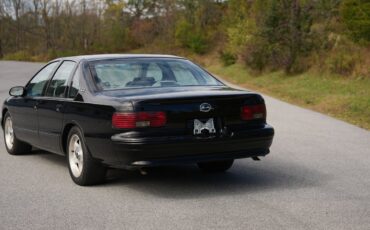 Chevrolet-Impala-1996-Sedan-15