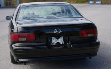 Chevrolet-Impala-1996-Sedan-20
