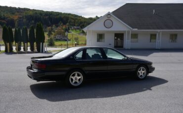 Chevrolet-Impala-1996-Sedan-23