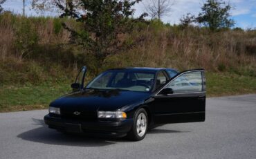 Chevrolet-Impala-1996-Sedan-24