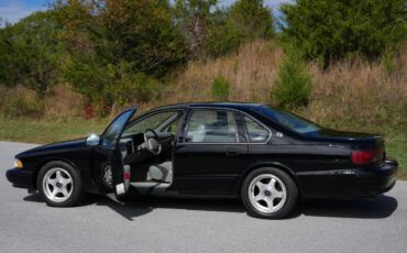 Chevrolet-Impala-1996-Sedan-25