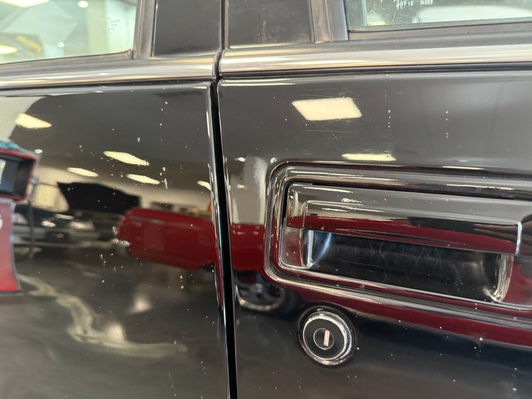 Chevrolet-Impala-1996-Sedan-27