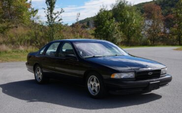 Chevrolet-Impala-1996-Sedan-3