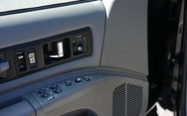 Chevrolet-Impala-1996-Sedan-33
