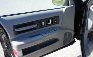 Chevrolet-Impala-1996-Sedan-34