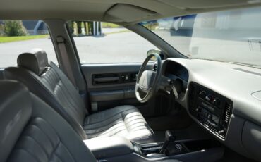 Chevrolet-Impala-1996-Sedan-36