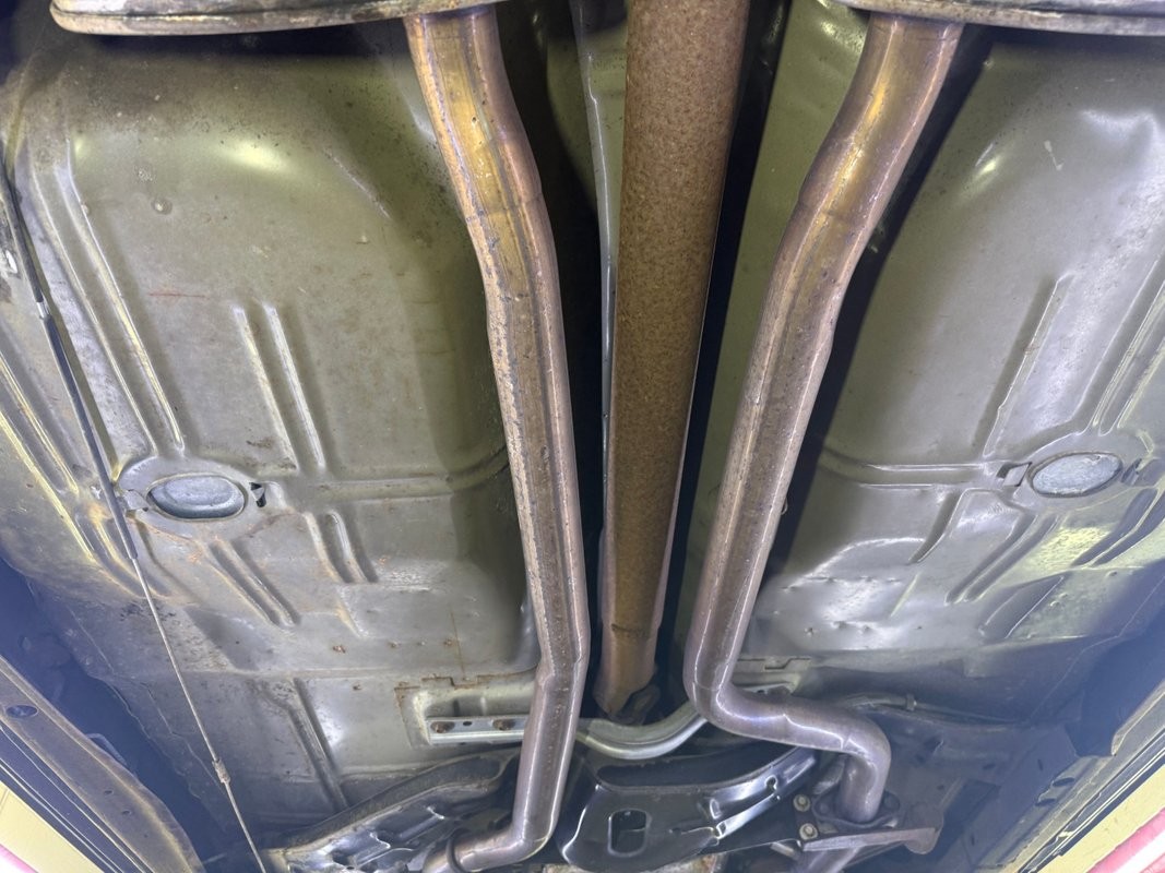 Chevrolet-Impala-1996-Sedan-9