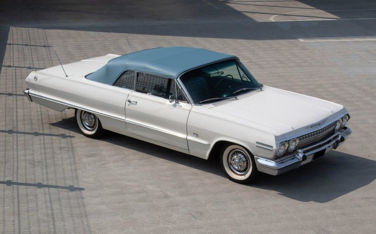 Chevrolet-Impala-ss-1963-White-Blue-1