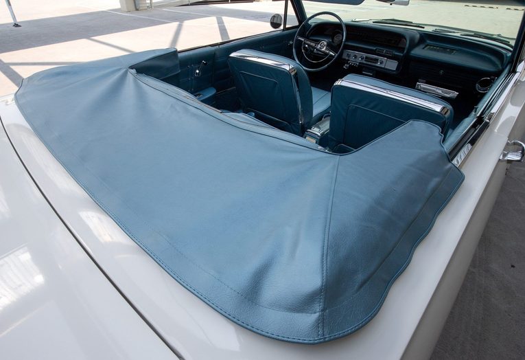 Chevrolet-Impala-ss-1963-White-Blue-2