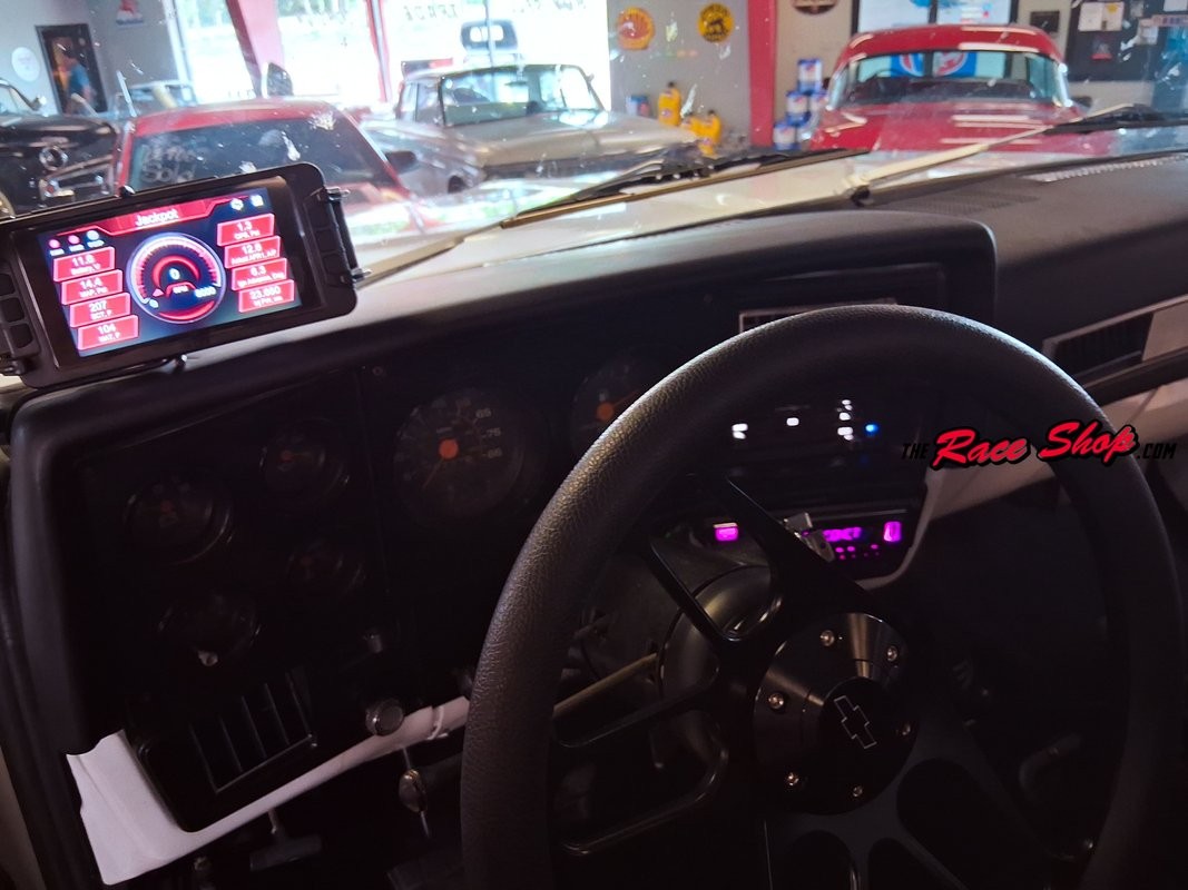 Chevrolet-K10-1982-Standard-Cab-Pickup-11