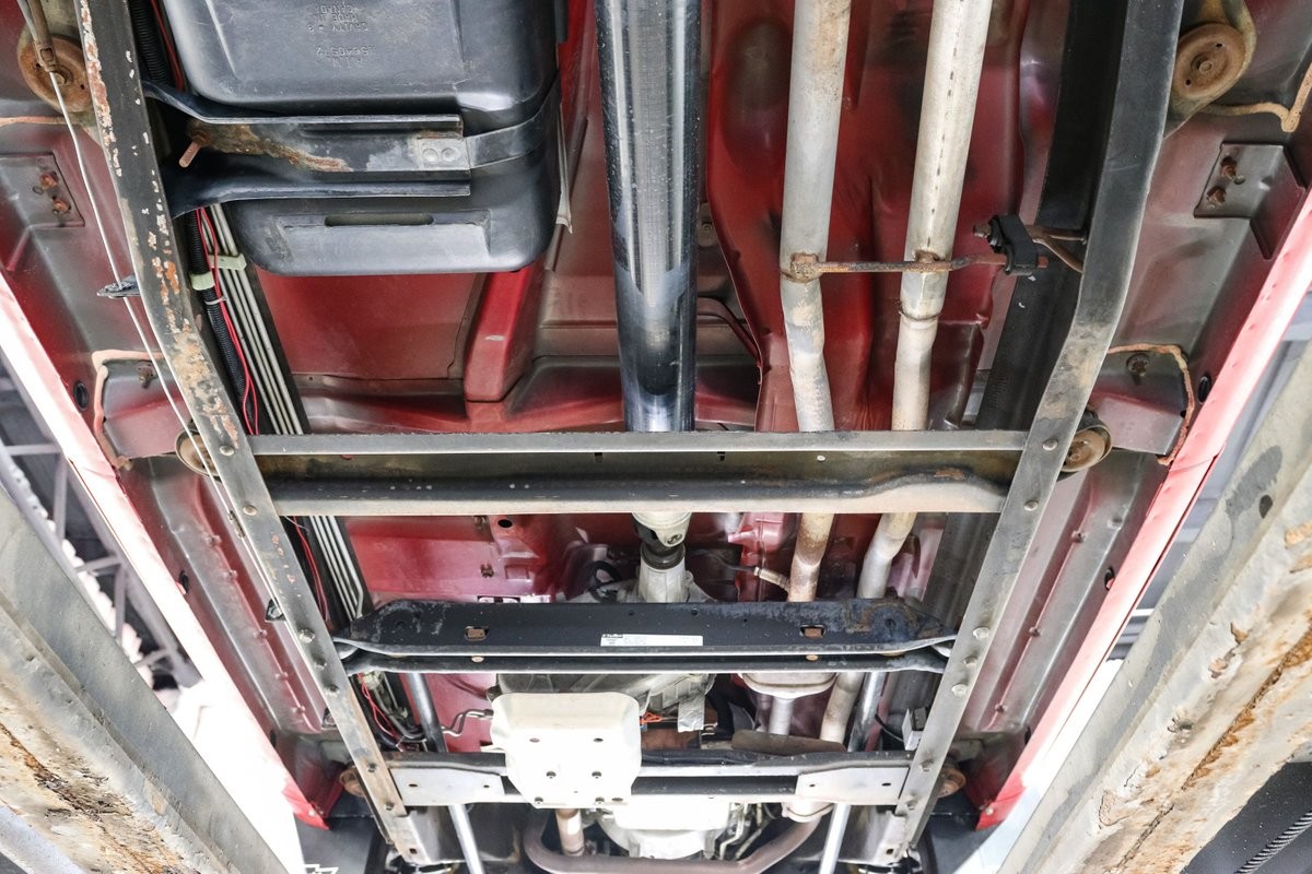 Chevrolet-K1500-1996-Pickup-Truck-27