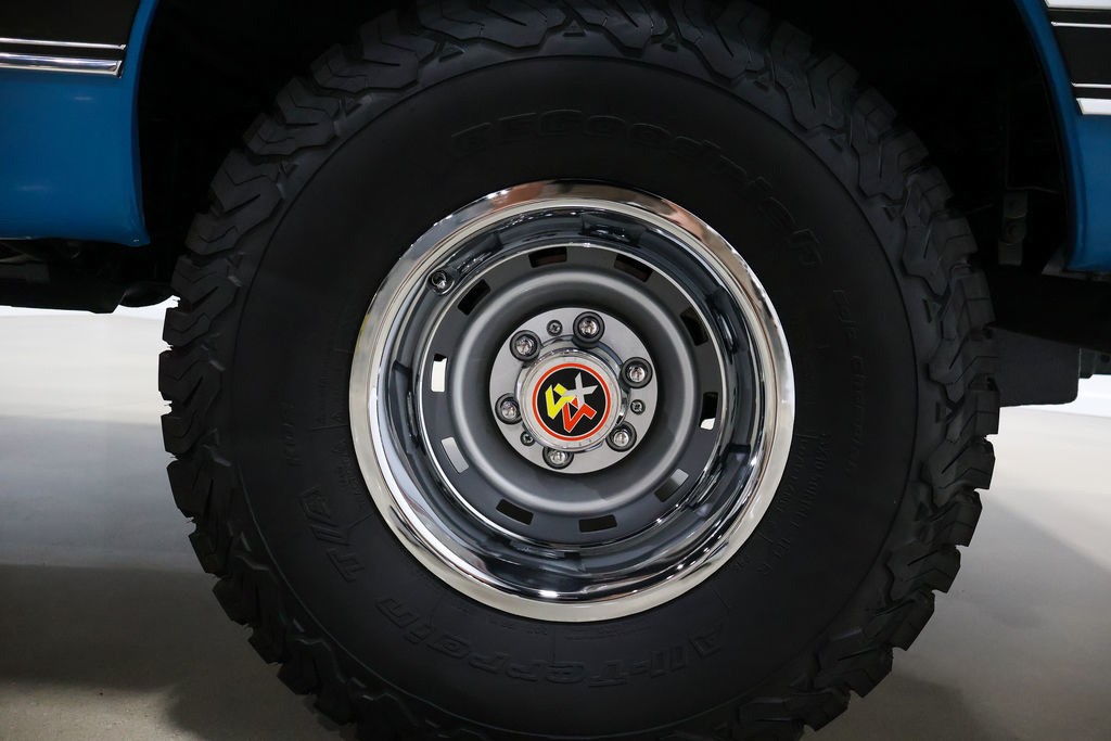 Chevrolet-K5-Blazer-CST-1971-SUV-20