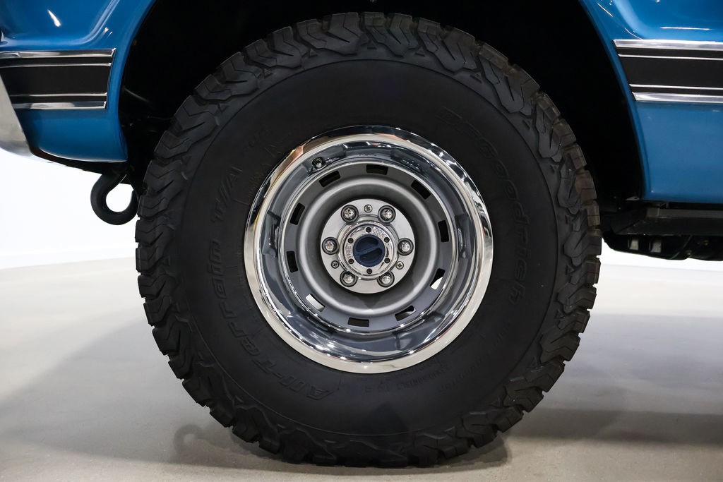 Chevrolet-K5-Blazer-CST-1971-SUV-22