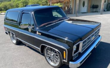 Chevrolet-K5-Blazer-LS-Resto-mod-pro-touring-22s-1978-7