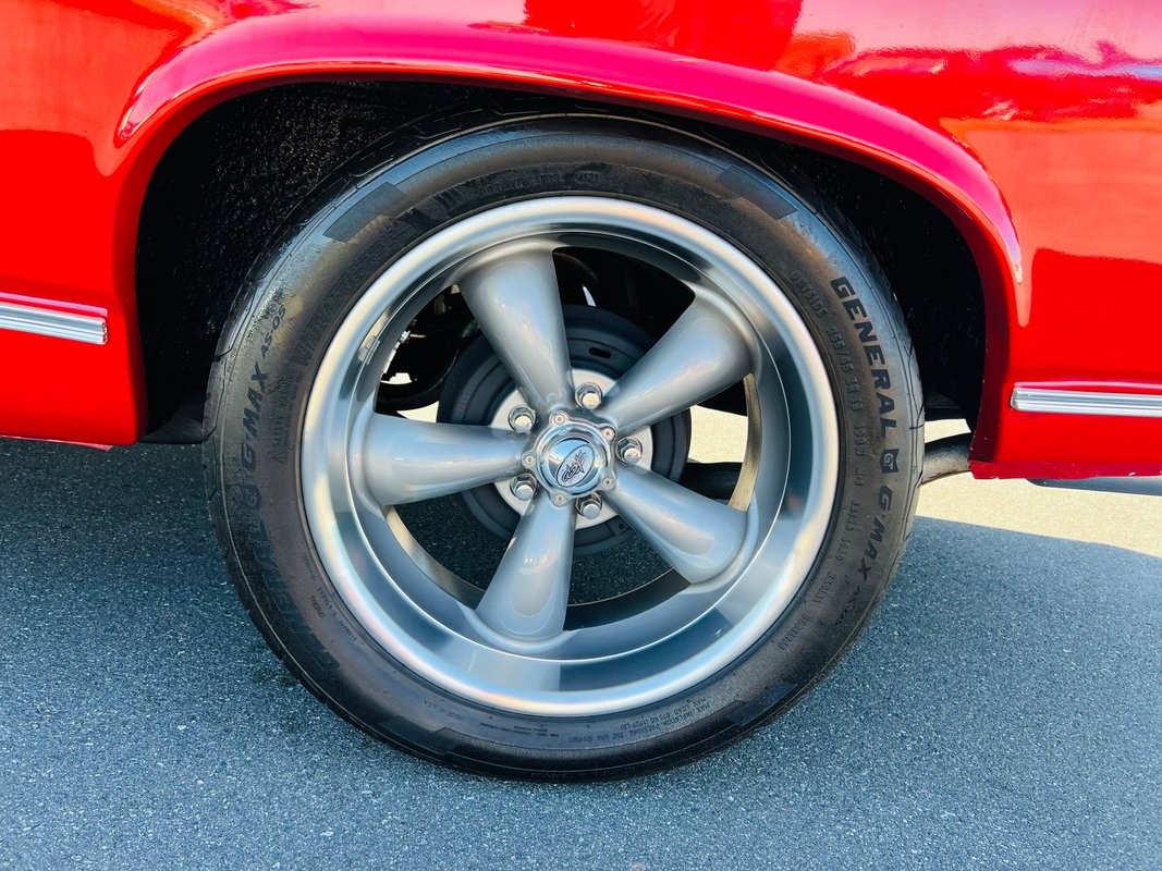 Chevrolet-Malibu-1969-Coupe-32