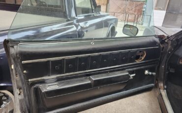 Chevrolet-Malibu-1975-Sedan-13