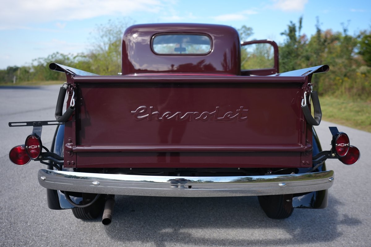 Chevrolet-Model-JD-1939-12