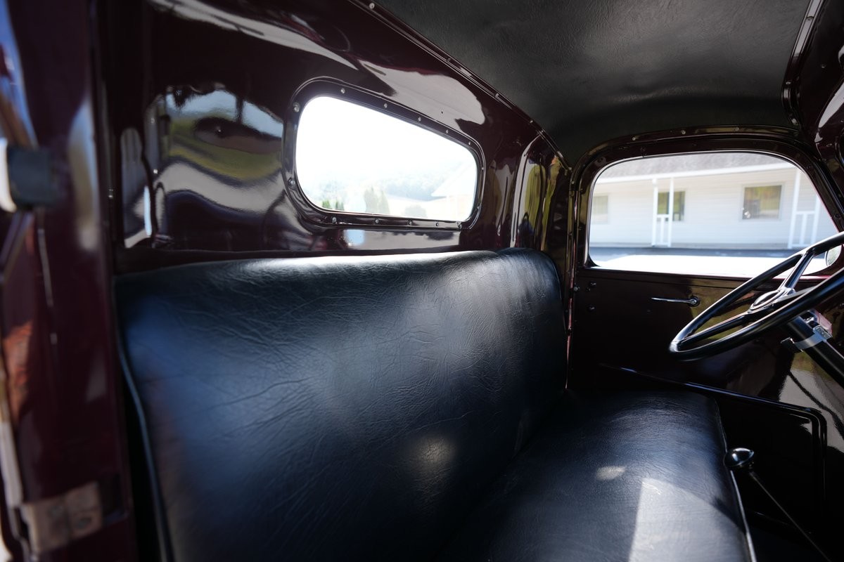 Chevrolet-Model-JD-1939-32