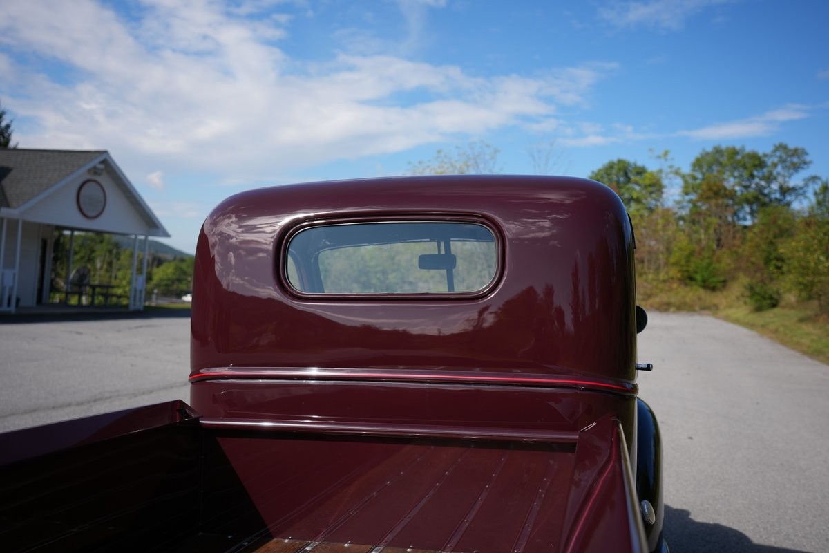 Chevrolet-Model-JD-1939-4