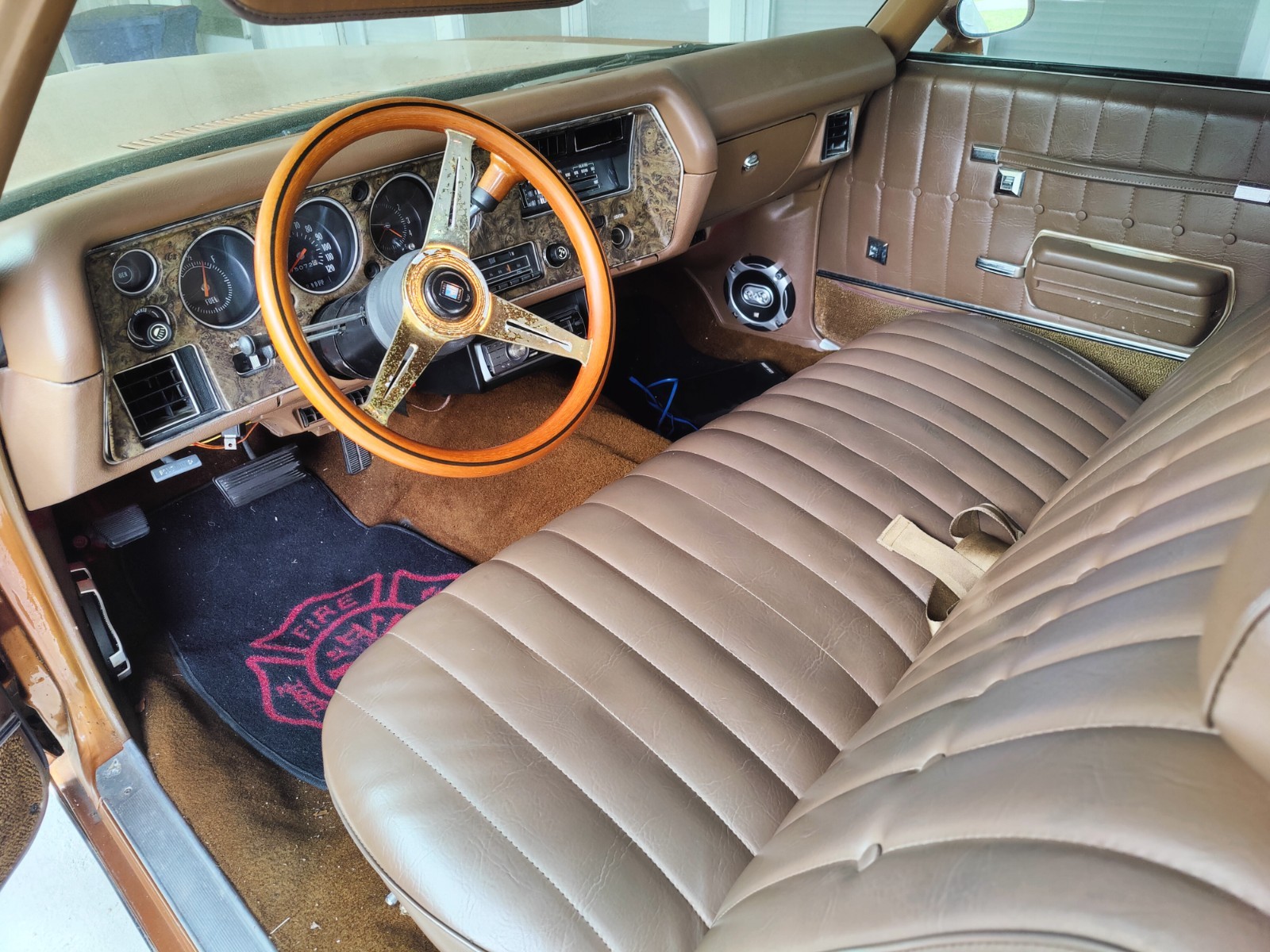 Chevrolet-Monte-Carlo-1972-Coupe-17