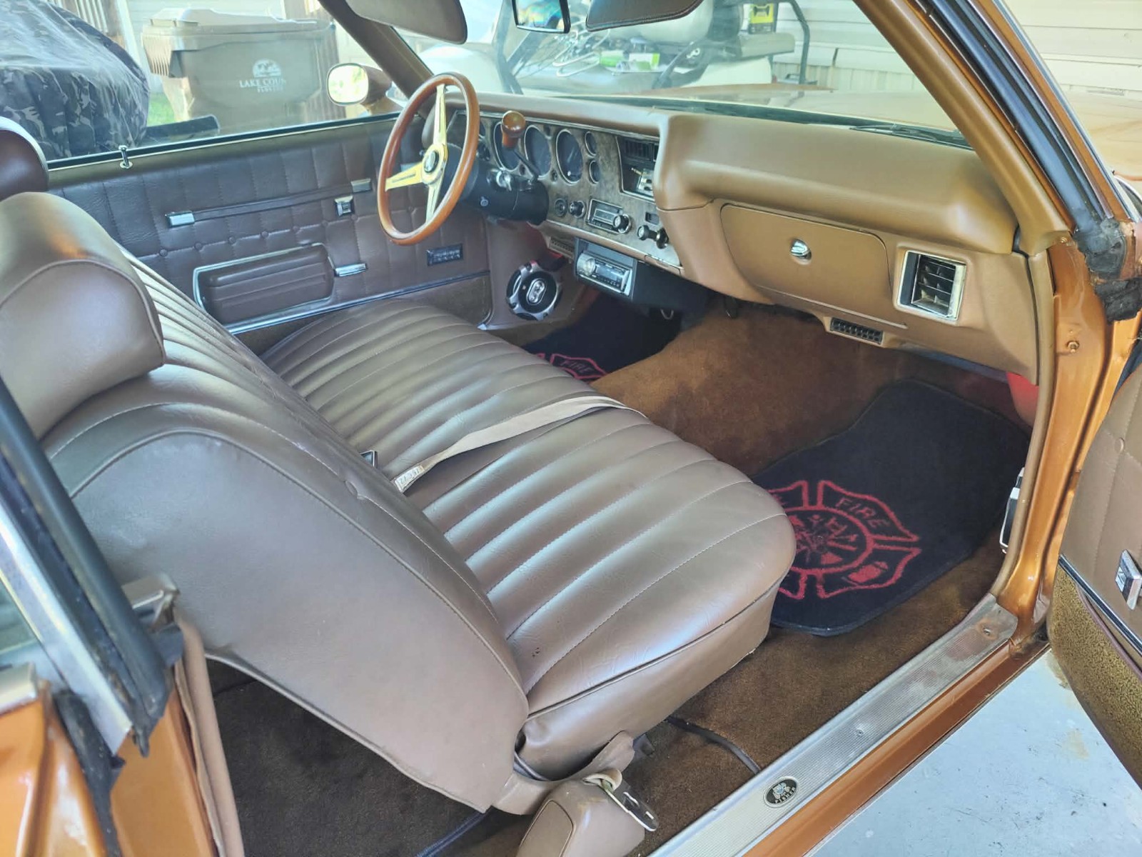 Chevrolet-Monte-Carlo-1972-Coupe-21