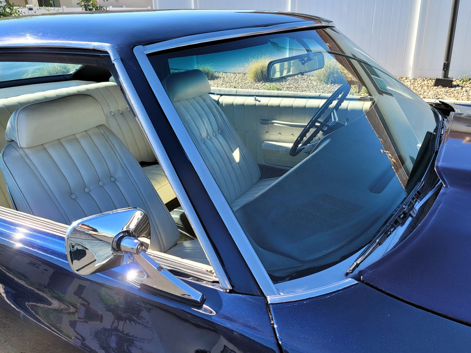 Chevrolet-Monte-Carlo-1972-Coupe-25