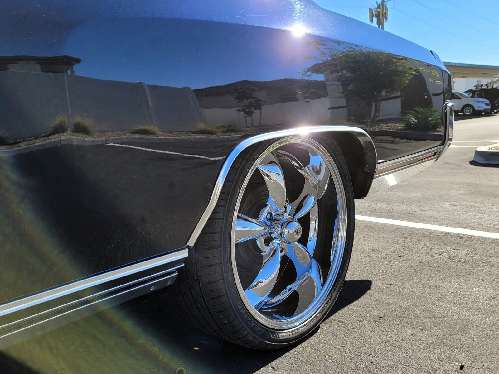 Chevrolet-Monte-Carlo-1972-Coupe-26