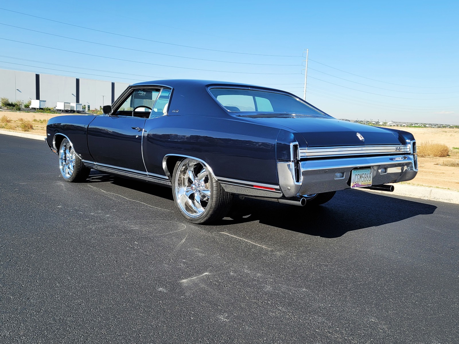 Chevrolet-Monte-Carlo-1972-Coupe-3