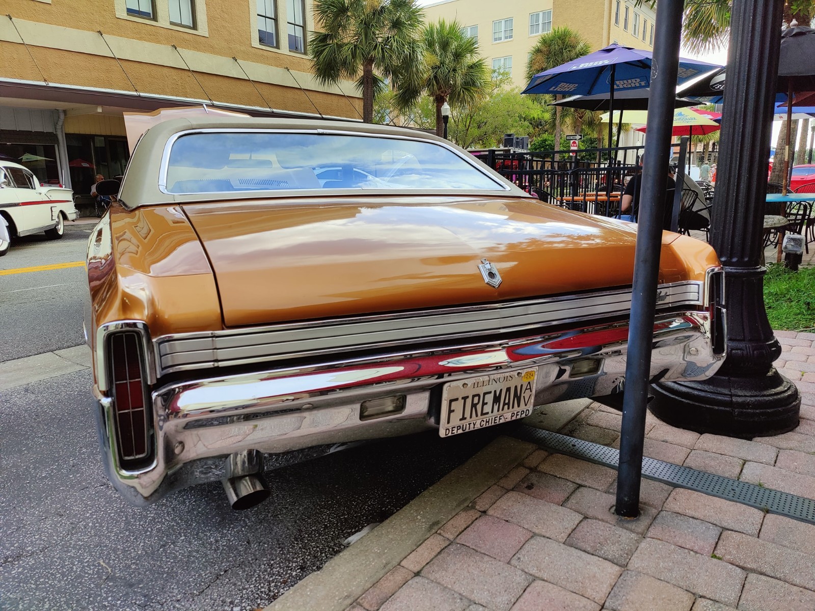 Chevrolet-Monte-Carlo-1972-Coupe-7