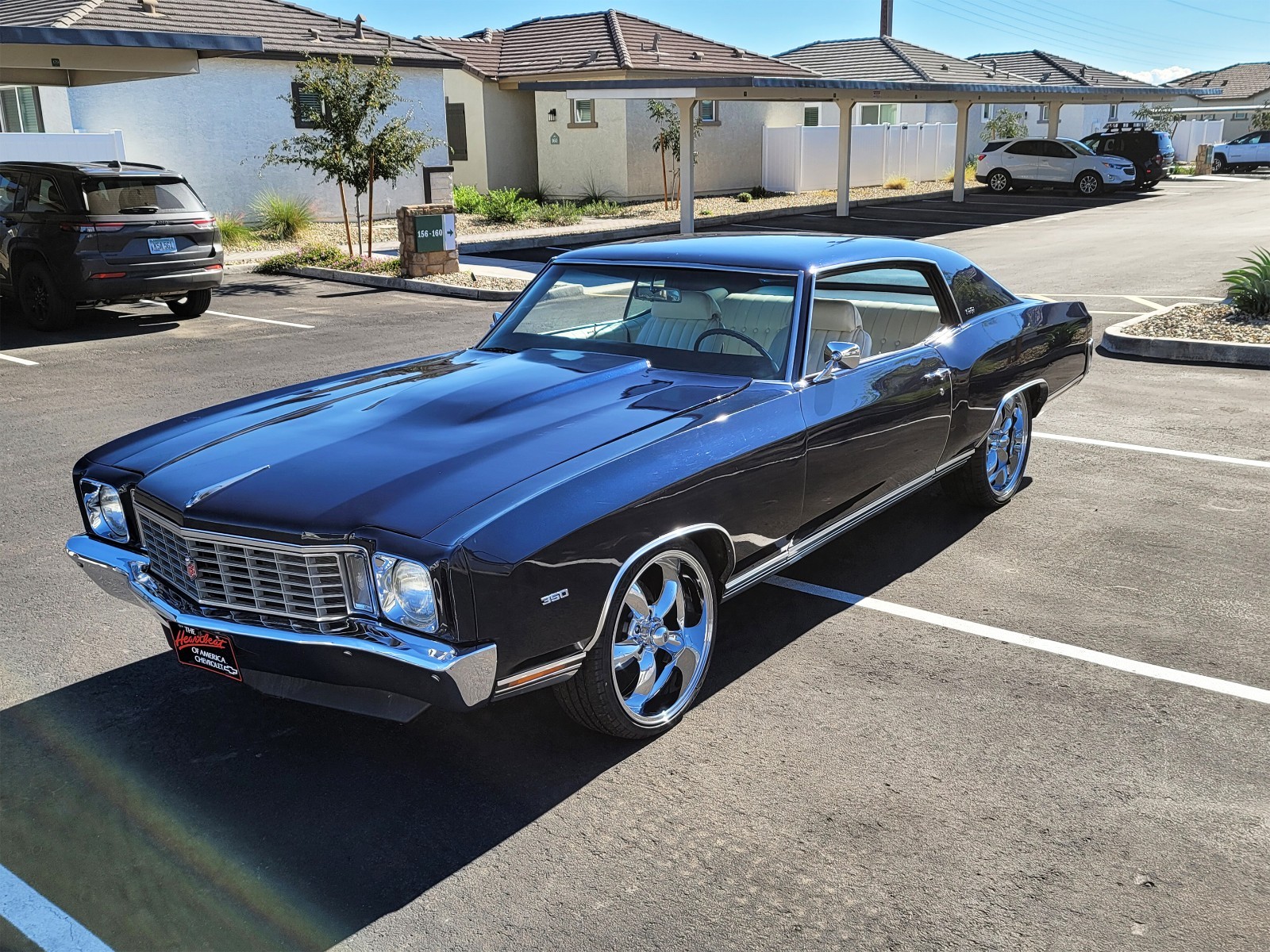 Chevrolet-Monte-Carlo-1972-Coupe-8