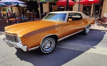 Chevrolet-Monte-Carlo-1972-Coupe-8