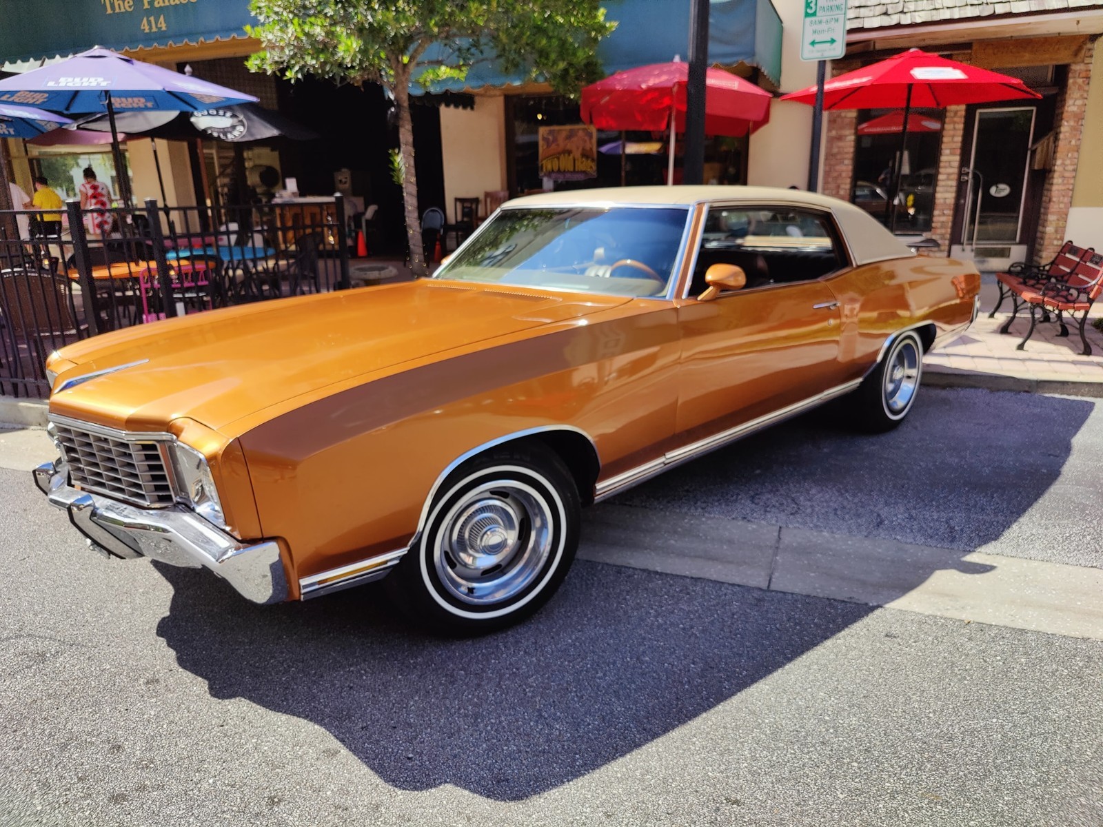 Chevrolet-Monte-Carlo-1972-Coupe-8