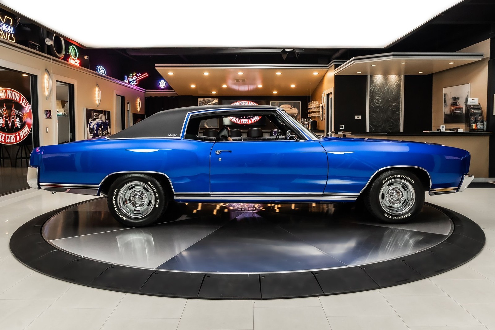 Chevrolet-Monte-Carlo-1972-Other-11