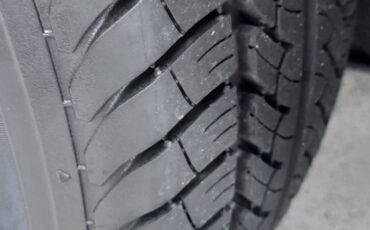 Chevrolet-Monte-Carlo-1977-Coupe-14