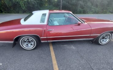 Chevrolet-Monte-Carlo-1977-Coupe-2