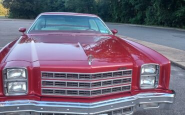 Chevrolet-Monte-Carlo-1977-Coupe-3