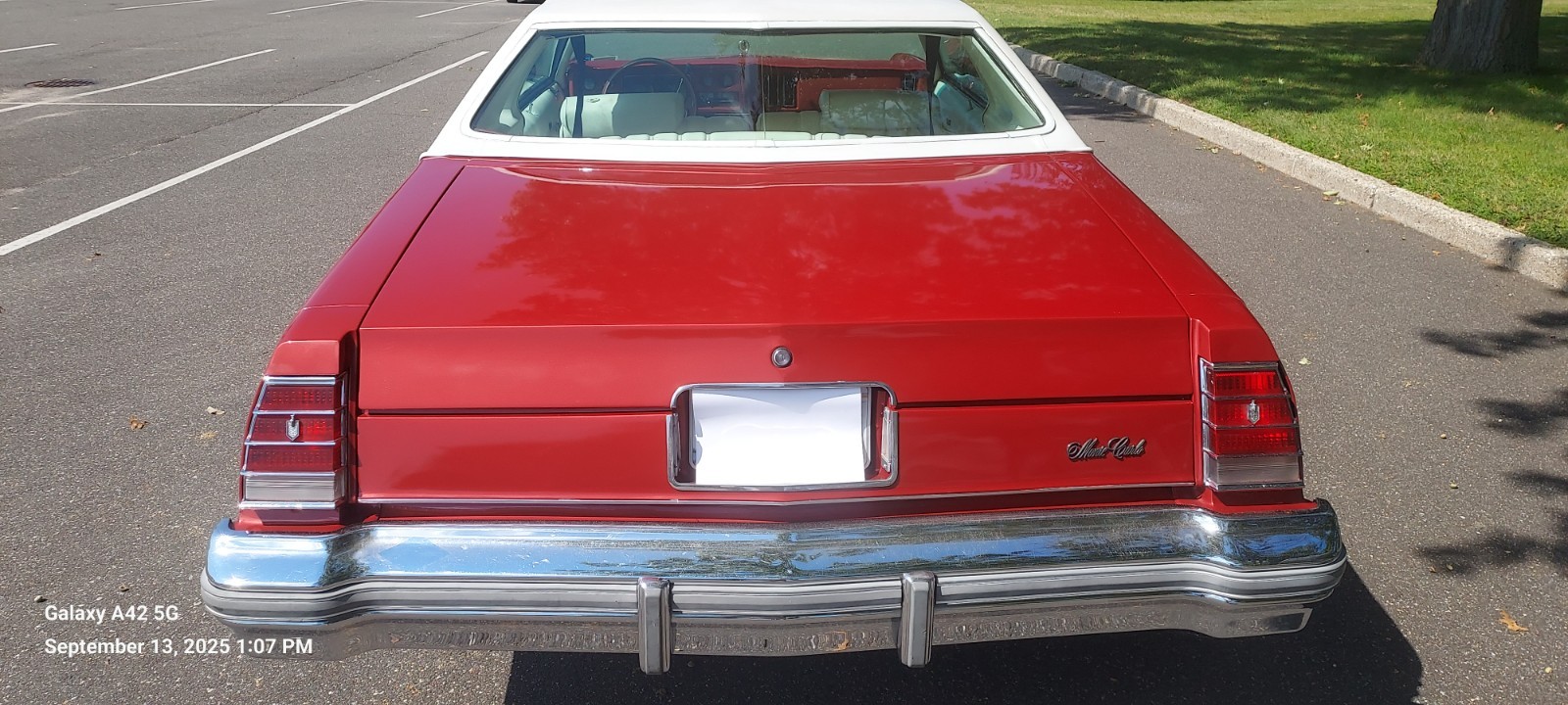 Chevrolet-Monte-Carlo-1977-Coupe-4