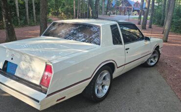Chevrolet-Monte-Carlo-1986-Coupe-7