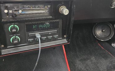 Chevrolet-Monte-Carlo-1987-12