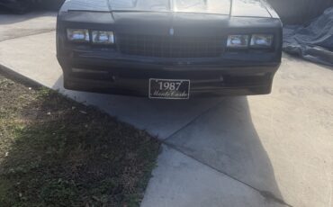 Chevrolet-Monte-Carlo-1987-17