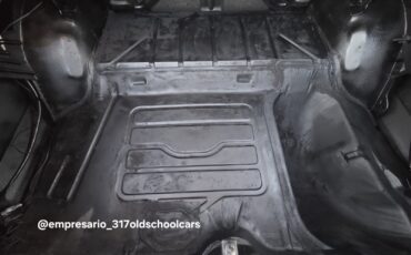 Chevrolet-Monte-Carlo-1987-30