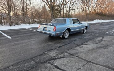 Chevrolet-Monte-Carlo-1987-4